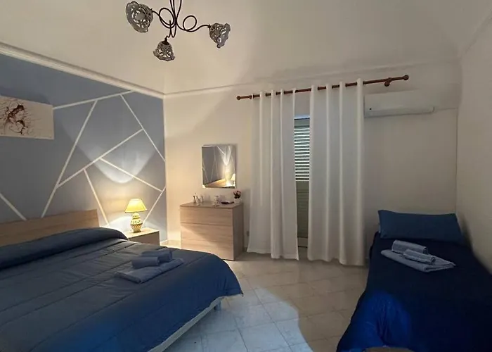 Sofi House